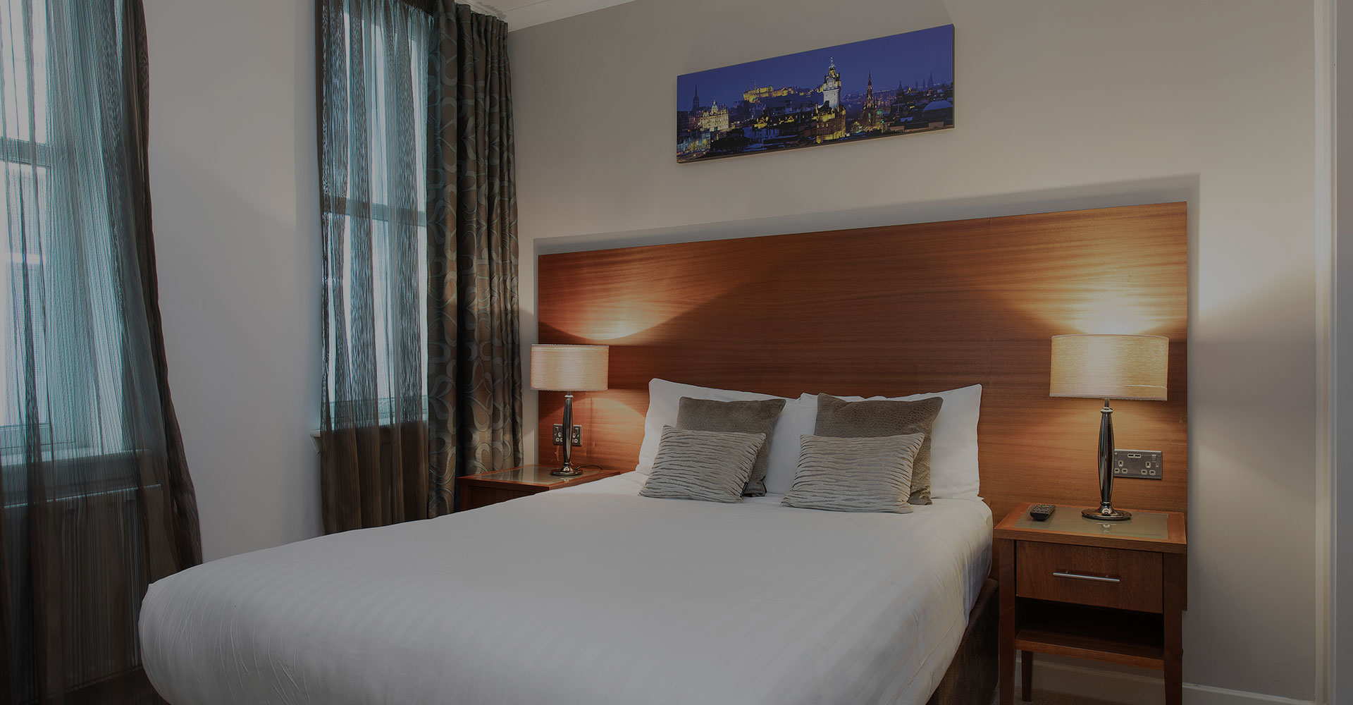 One-Bedroom-Superior-Apartment-1